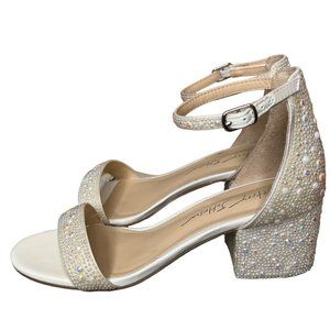 Betsey Johnson Size 6.5 Mari Pearl Wedding Low Block Heel Rhinestone Sandals